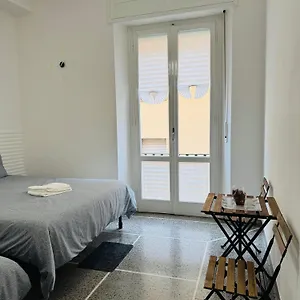 The Shuttle Bed & Breakfast