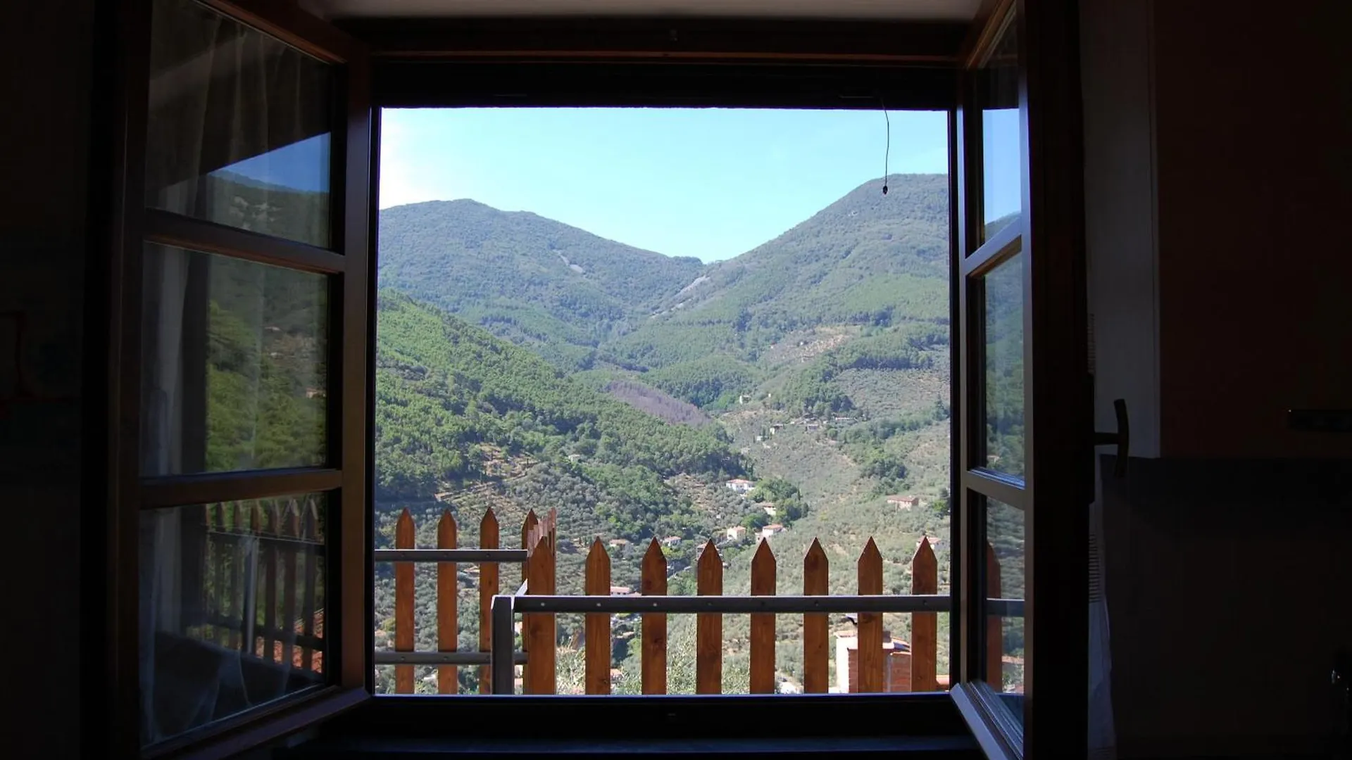 Casa Valgraziosa Villa Calci Italy